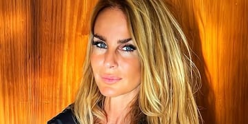 Desde la playa, Sabrina Rojas cosechó suspiros con una microbikini bicolor: “Arena y sol”