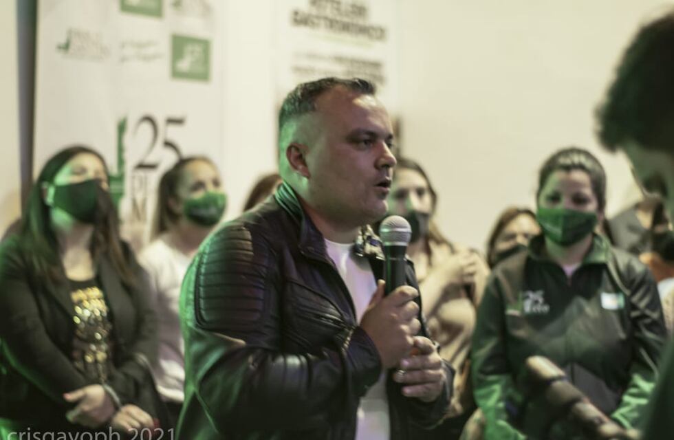 “Desde el día uno estamos junto al gastronómico, el sindicato durmió toda la pandemia y despierta por la elección”