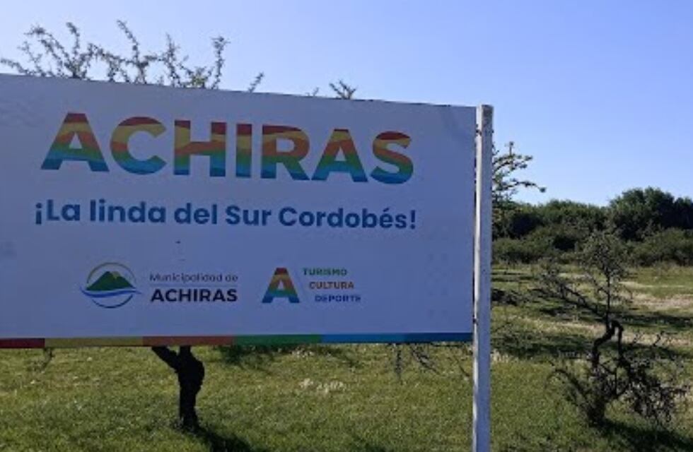 Atraparon a un ladrón y lo ataron a un poste: cómo fue el insólito suceso en Córdoba