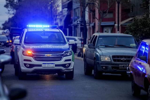 Un patrullero atropelló a una nena de dos años en Pilar: fue operada de urgencia y está grave