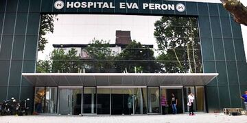 La víctima permanece internada en coma y los médicos relatan que su estado de salud es muy delicado.