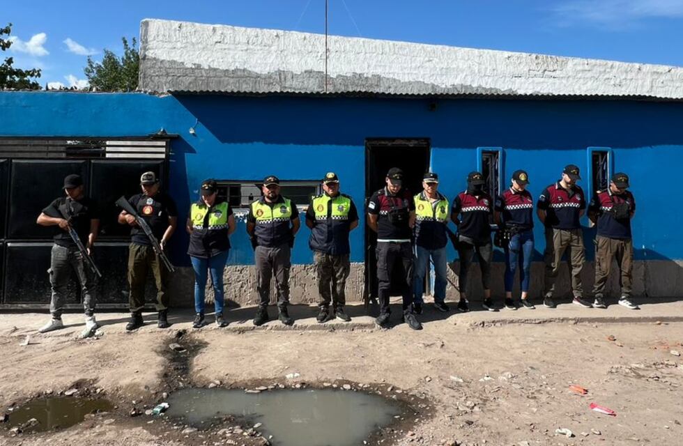 Cayeron dos kioscos de droga en Alderetes con más de mil dosis secuestradas