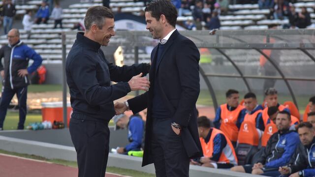 "En el primer tiempo nos pasaron por arriba", admitió Pedro Caixinha, DT de Talleres, en el empate con el Racing de Gago (Facundo Luque / La Voz).