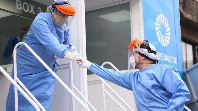 Curva de contagios en ascenso: 6704 casos de coronavirus en Tucumán este sábado