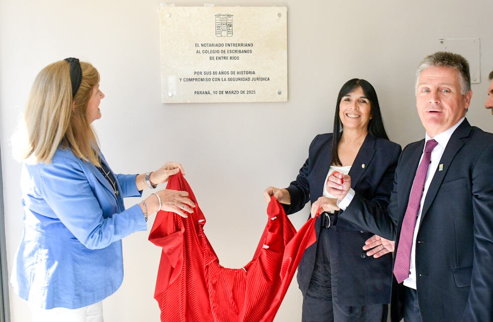 La vicegobernadora Alicia Aluani acompañó la celebración del 80º Aniversario del Colegio de Escribanos