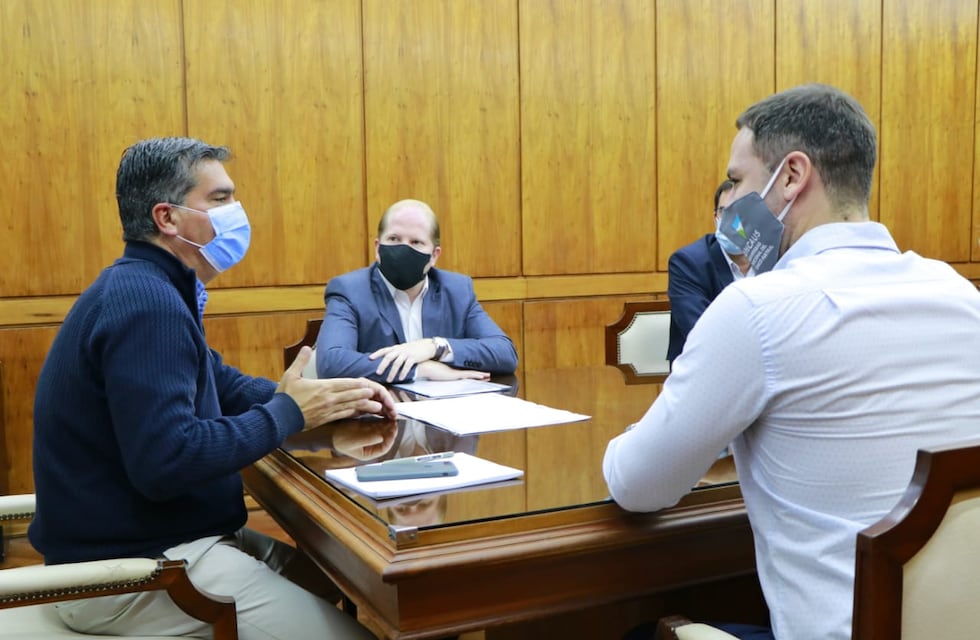 UNCAus firmó un convenio con el gobierno provincial para una nueva diplomatura