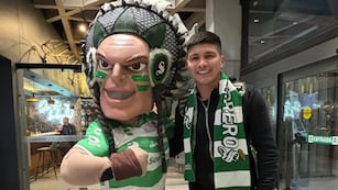 El marcador central Bruno Amione seguirá su carrera en el fútbol mejicano (Foto: Twitter @jorgevictor23).