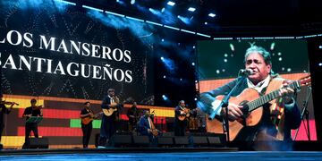 Cosquín 2025. Los Manseros Santiagueños en la Cuarta Luna del festival. (La Voz)