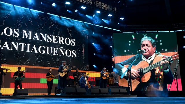 Cosquín 2025. Los Manseros Santiagueños en la Cuarta Luna del festival. (La Voz)