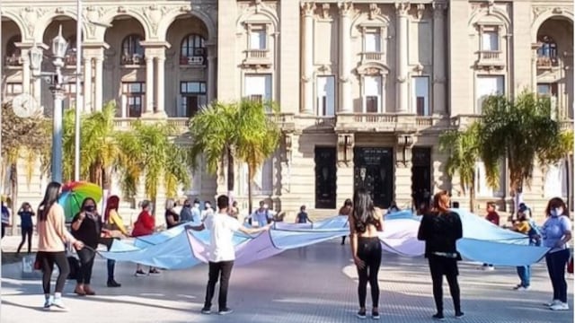 La bandera recorrerá todo el pais.