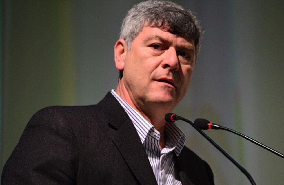 Buryaile: “¿Les parece lógico que una mujer haya tenido un aborto y la dejen 8 días en un hotel?”