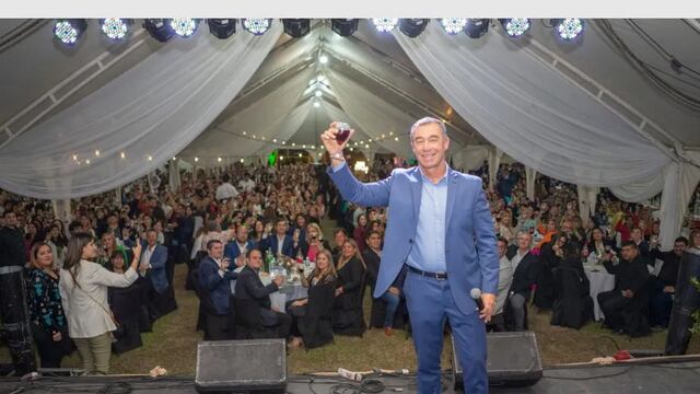 El intendente Fabián Martín organizó una cena para unas 2 mil personas y ahora la oposición quiere saber sobre los fondos.