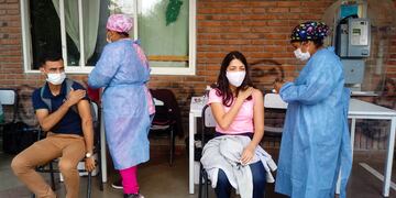 Vacunación por los barrios de Las Heras.