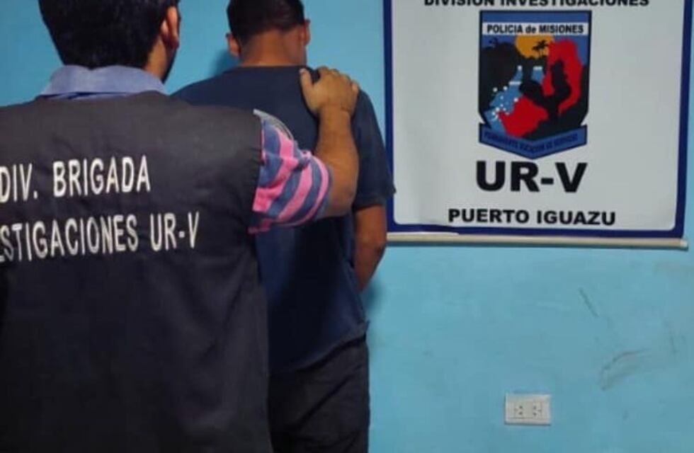 Puerto Iguazú: detuvieron a un hombre por robar un celular en la vía pública