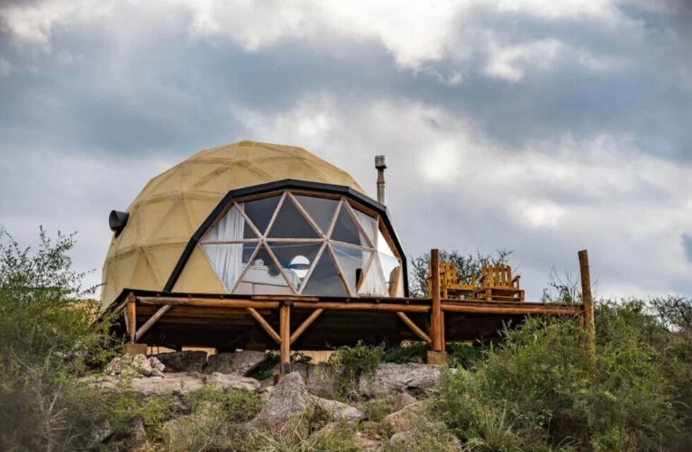 Cómo es Tica Nativo, un ecoglamping con bajada al río, a menos de una hora de Córdoba
