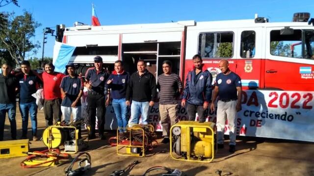 Bomberos Voluntarios de Bernardo de Irigoyen suman una autobomba a su plantel.