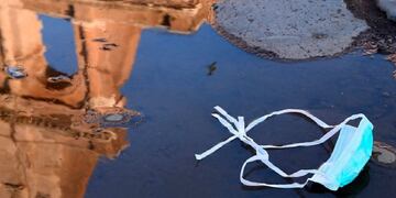 No es fácil determinar el momento preciso en que un mundo termina o cuando una nueva época está comenzando a nacer.