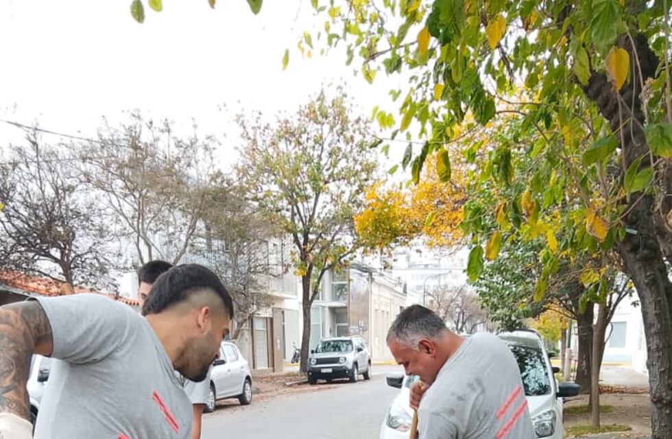Operativo de limpieza urbana: intensifican tareas en distintos sectores de Rafaela