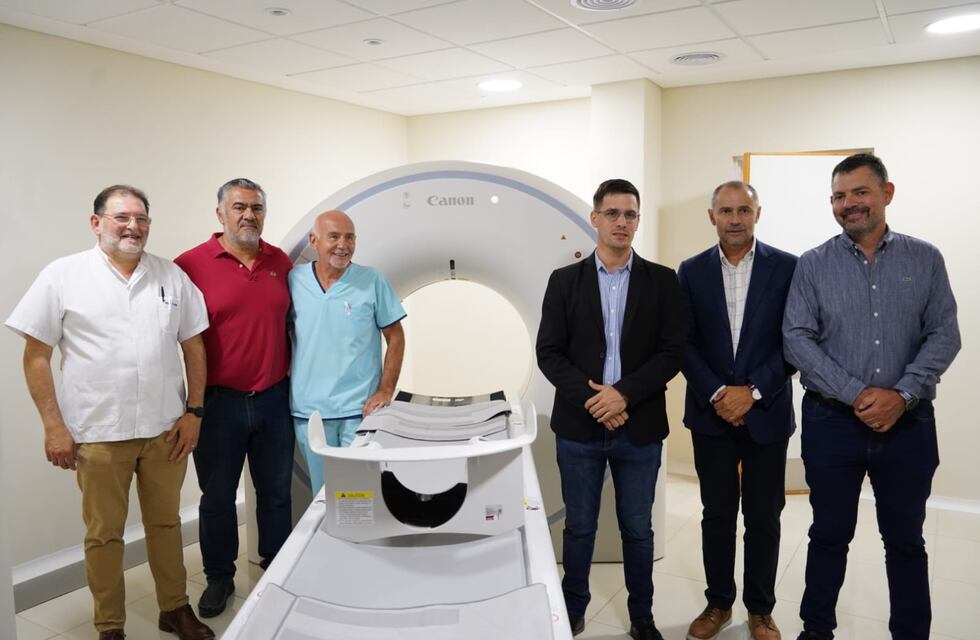 Leonardo Viotti visitó la Clínica Parra y contempló la nueva inversión