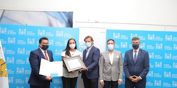 Daniel Passerini tuvo a su cargo el reconocimiento a la entrenadora Eliana Chiatti.