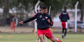Nicolás Watson, una fija en el mediocampo de Instituto (Foto: Prensa IACC).