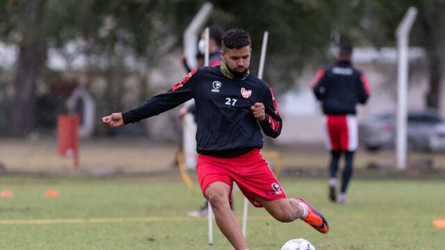 Nicolás Watson, una fija en el mediocampo de Instituto (Foto: Prensa IACC).