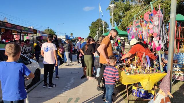Paseo de los Artesanos en Arroyito