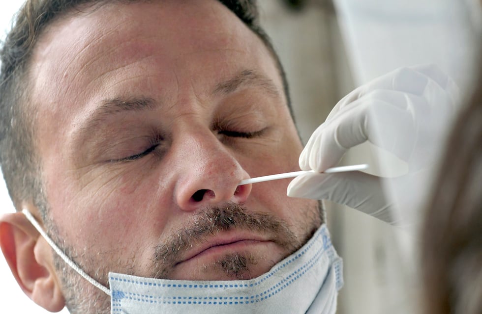 Coronavirus en Argentina: reportaron 12 muertes y 2445 nuevos casos en las últimas 24 horas