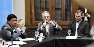 El legislador contará con el apoyo de Omar Perotti en la interna de Juntos Avancemos.