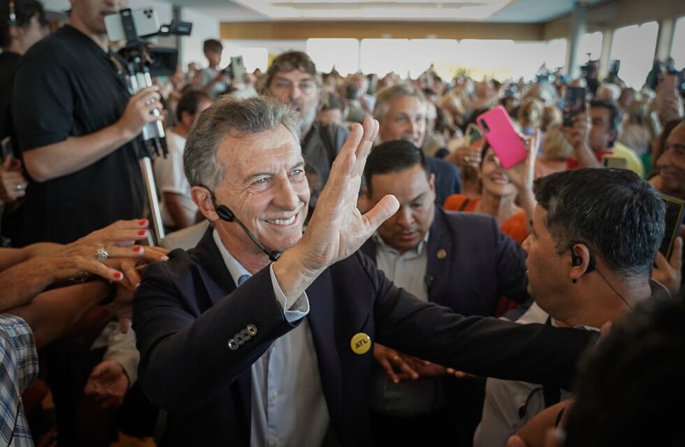 Mauricio Macri. “El país está quebrado y con un cien por ciento de inflación”