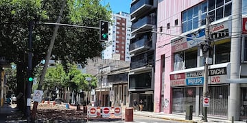 La esquina de Ovidio Lagos se volvió un lugar complicado para circular en el inicio de 2025.