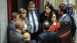 La vicepresidenta Victoria Villarruel con jefes de bloque en el Senado (Foto: Federico López Claro)