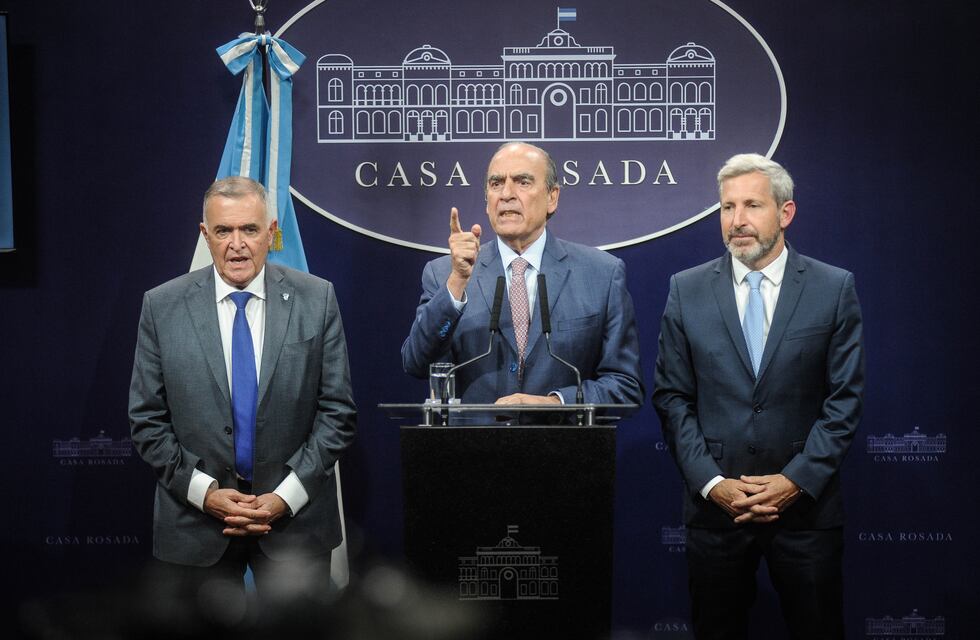 El Ejecutivo les envió la nueva Ley Ómnibus a los gobernadores: qué dice punto por punto