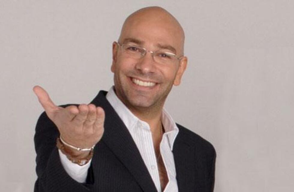 Freddy Villareal contó que tuvo relaciones sexuales con 16 personas al mismo tiempo