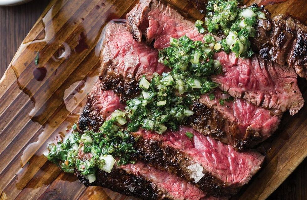 Crearon el primer bife de “carne cultivada”: usaron células de vaca con bioimpresión 3D