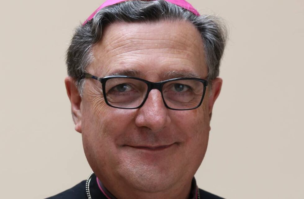 El arzobispo de Rosario pidió un rezo por la salud del papa Francisco