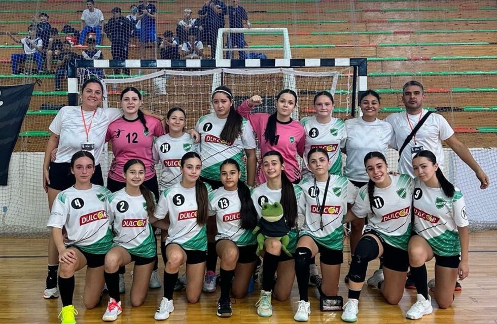 Histórico subcampeonato del Cultural Arroyito en el Nacional de Handball de Menores A en Mendoza