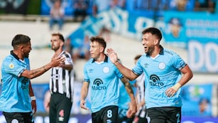 Belgrano empezó con el pie derecho en Uruguay, con gol de Aníbal Leguizamón tras un pase mágico de Lucas Zelarayán (Prensa Belgrano)