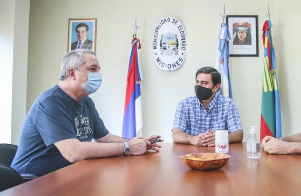El diputado nacional Ricardo Wellbach y el provincial Hugo Passalacqua se reunieron con el intendente de Eldorado