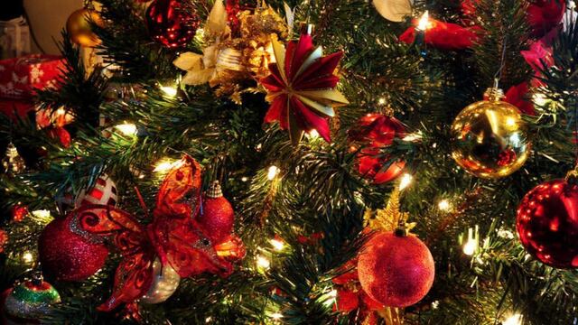 Emiliano redactó una carta en el Hospital de Niños, la dejó en el árbol de Navidad y emocionó a todo el personal de salud.