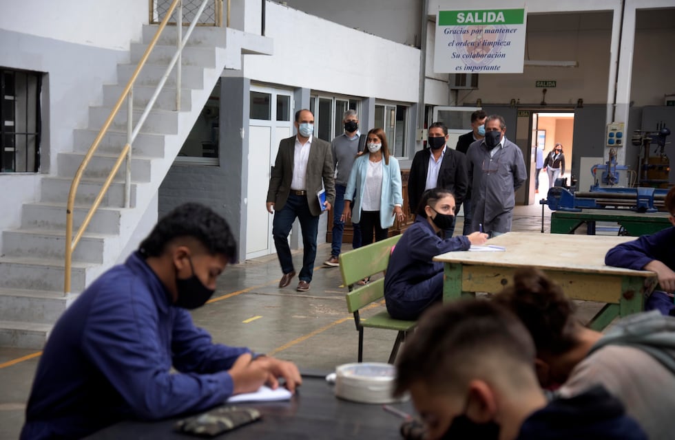 Destinan $20 millones a las escuelas mendocinas para su fortalecimiento educativo