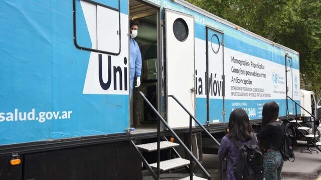 El móvil ginecológico del Ministerio de Salud estará este viernes en el Poli del barrio La Gloria. Gentileza MGC