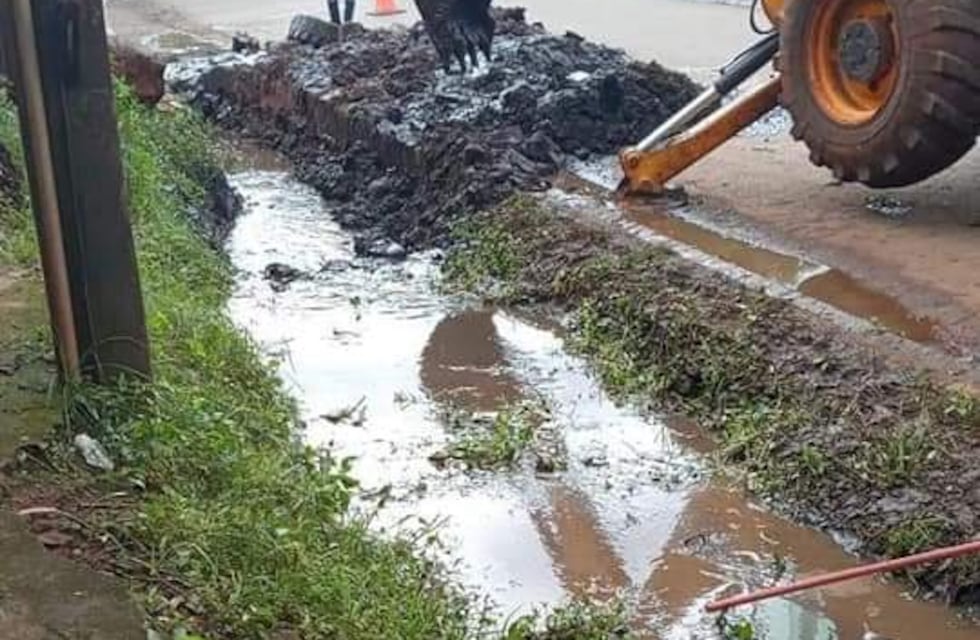 Realizan trabajos de mejoramiento cloacal en Puerto Iguazú
