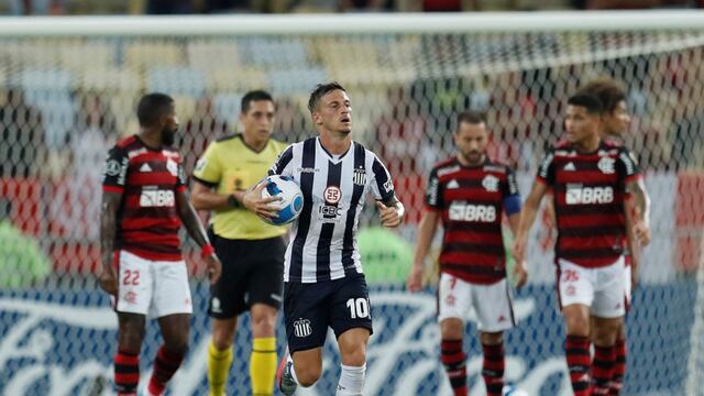 Fértoli ya metió su golazo para el descuento de Talleres ante Flamengo, en el Maracaná. (AP)