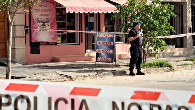 Femicidio seguido de suicidio en General Paz al 3068, Alta Córdoba. (Nicolás Bravo / La Voz)