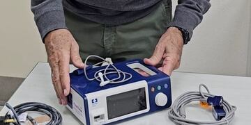 El Hospital Municipal de Arroyito recibió un Oxímetro de Pulso, Saturómetro Pediátrico y Neonatal