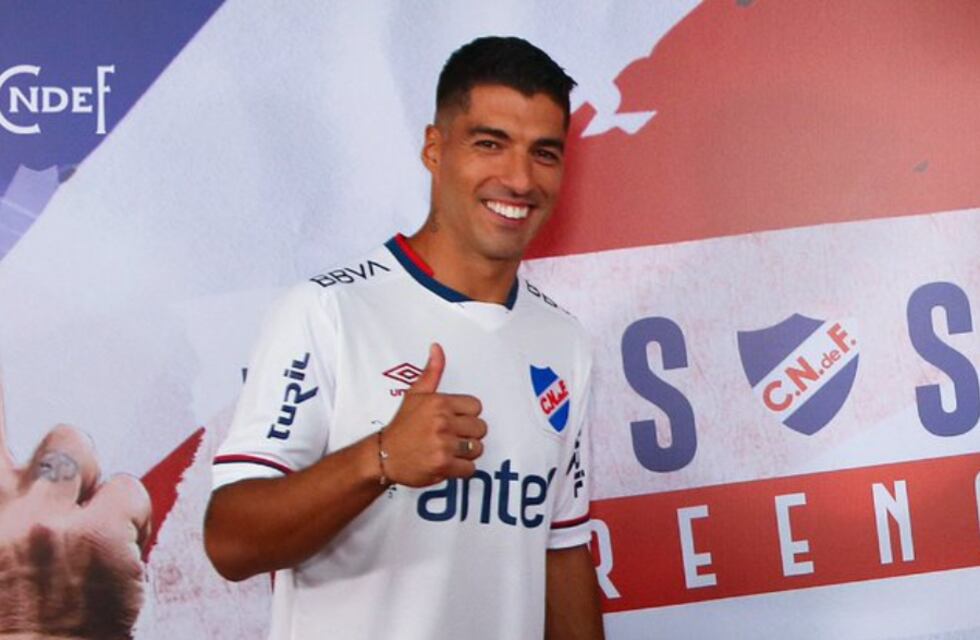 Furor en Montevideo por la llegada de Luis Suárez a Nacional