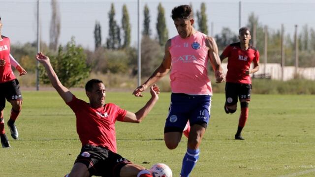 Huracán Las Heras derrotó en un amistoso a Godoy Cruz por 2-0.