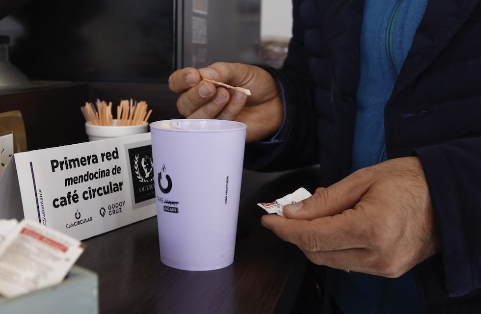Cafe Circular: la primera red mendocina de vasos retornables