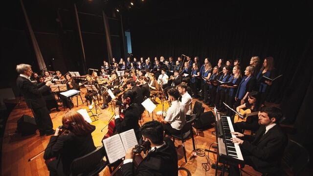 La Municipalidad de Ushuaia acompañó la presentación de la Orquesta Juvenil de Rosario y Coral Makus